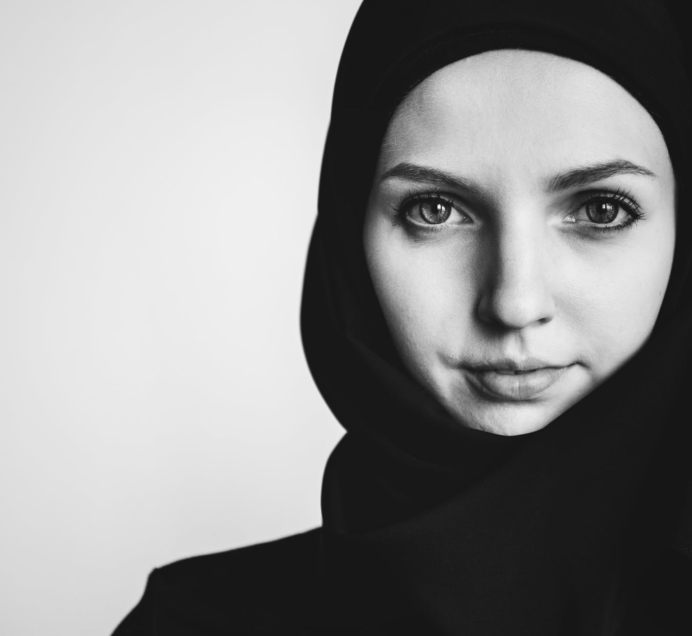 portrait photo of woman wearing hijab