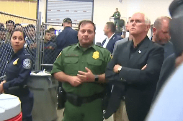 Mike Pence+Migrant+Concentration Camp+McAllen+Texas+Body Language+Body Language Expert+Emotional Intelligence+Nonverbal+Speaker+Keynote+Consultant+Los Angeles+Las Vegas+California+NYC+14a